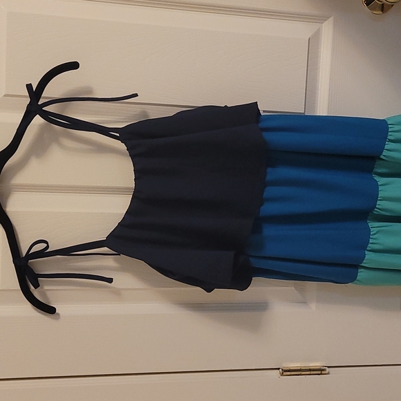 🌟👸🏼HOST PICK!!!👑🤩ADORABLE DRESS W/ POCKETS🤩 - Picture 3 of 5